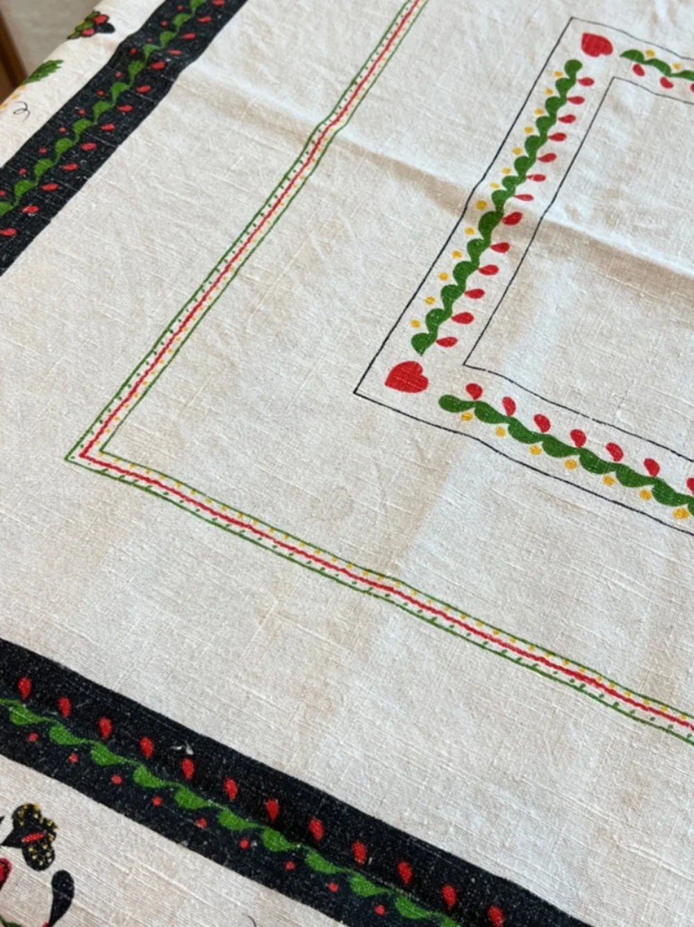 Vintage Pennsylvania Dutch Folk Art Card Tablecloth 48x48 Linen